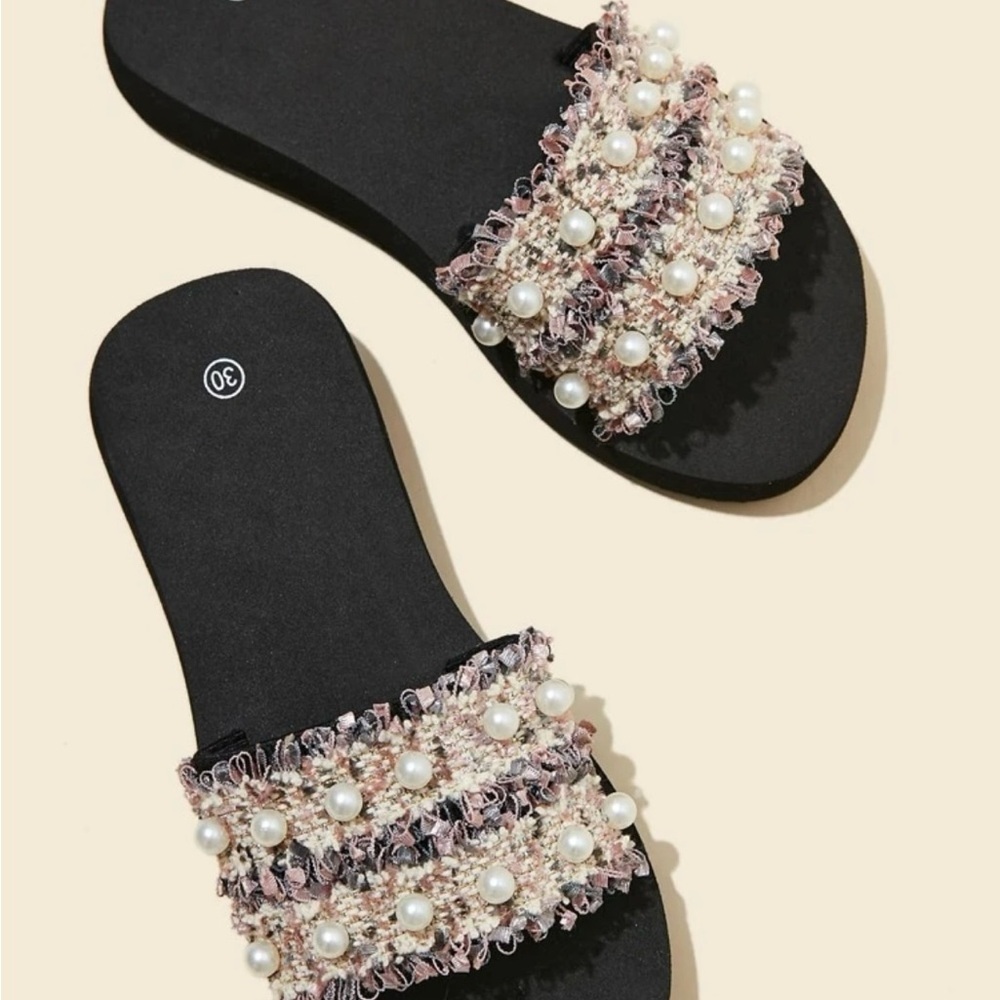 Girl Black Cream Embellished Slide Sandals - Picture 5 of 8